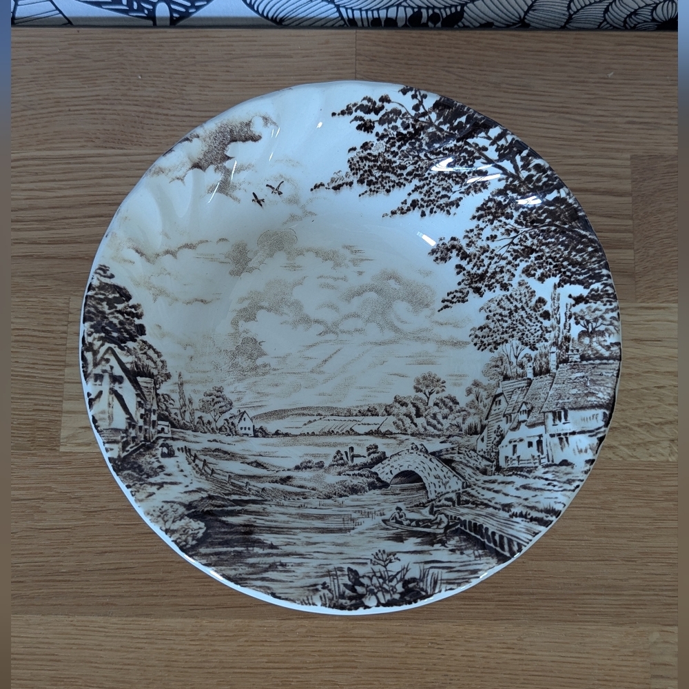 Vintage Staffordahire Ridgway Country Days Bowl
